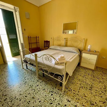 Vespucci 8 Castro (Lecce)