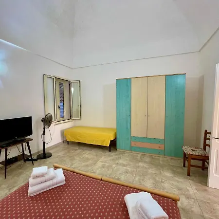 Vespucci 8 카스트로